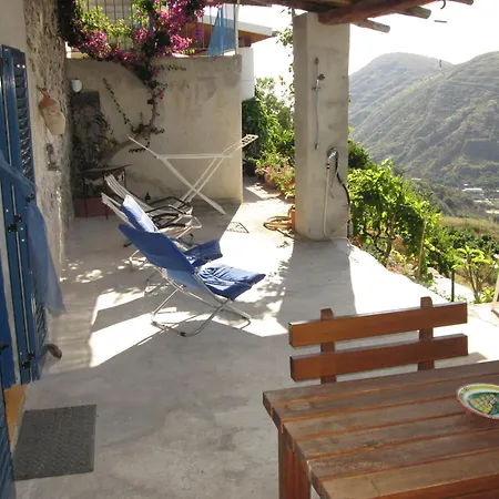 Pomelia Apartment Lipari  Room photo