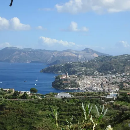 Pomelia Apartment Lipari  Room photo
