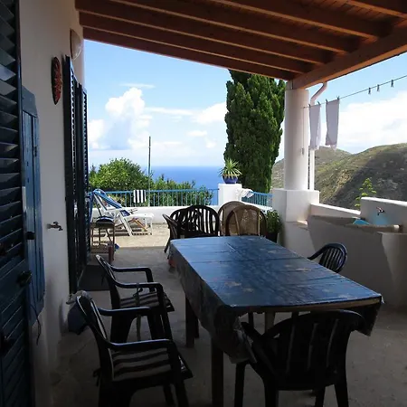 Pomelia Apartment Lipari  Room photo